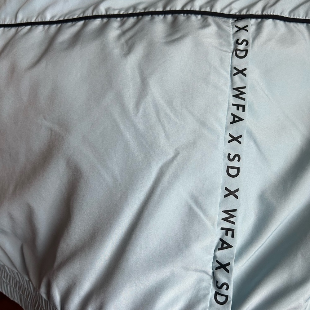 White Fox Boutique Jacket - Picture 5 of 7